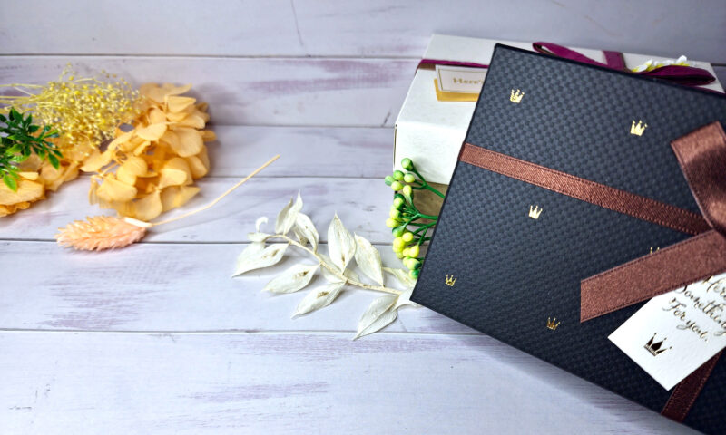 洗練されたギフトのアレンジメント